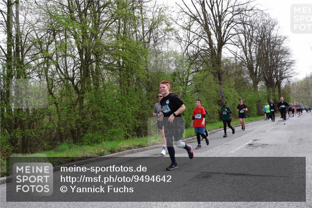 12.04.2026 - 45. Internationalen Wilhelmsburger Insellauf Yannick Fuchs http://msf.ph/oto/9494642 12.04.2026 13:04:29 Laufen 3575, 5156 meine-sportfotos.de