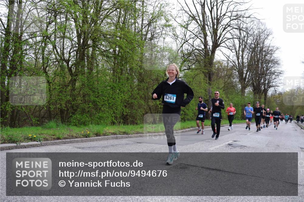 12.04.2026 - 45. Internationalen Wilhelmsburger Insellauf Yannick Fuchs http://msf.ph/oto/9494676 12.04.2026 13:04:33 Laufen 5261, 3281, 3252 meine-sportfotos.de