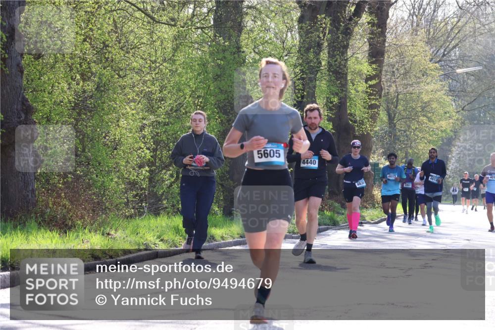 12.04.2026 - 45. Internationalen Wilhelmsburger Insellauf Yannick Fuchs http://msf.ph/oto/9494679 12.04.2026 10:49:27 Laufen 5605, 4440, 4630, 4613, 3463, 401, 4612 meine-sportfotos.de