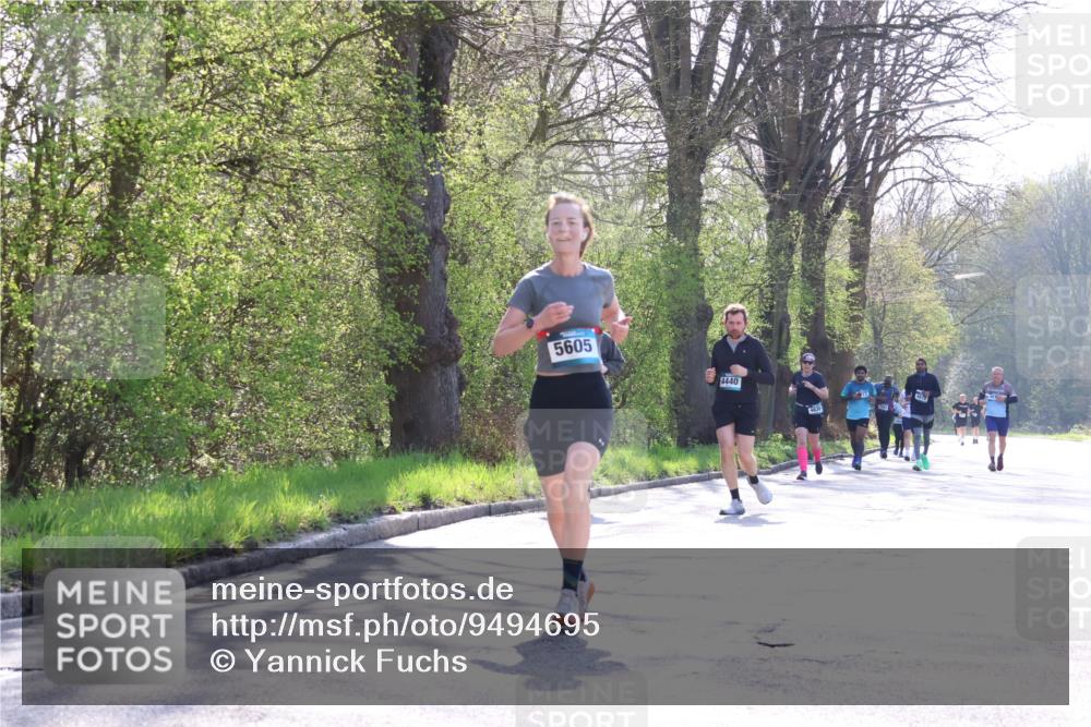 12.04.2026 - 45. Internationalen Wilhelmsburger Insellauf Yannick Fuchs http://msf.ph/oto/9494695 12.04.2026 10:49:28 Laufen 5605, 4440 meine-sportfotos.de