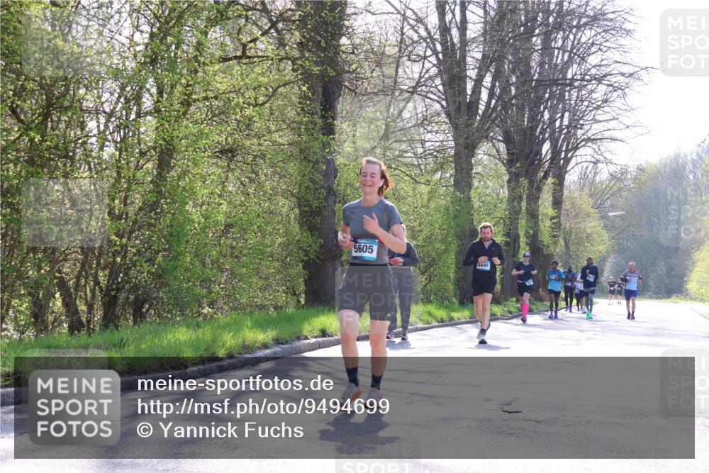12.04.2026 - 45. Internationalen Wilhelmsburger Insellauf Yannick Fuchs http://msf.ph/oto/9494699 12.04.2026 10:49:28 Laufen 5605, 4440 meine-sportfotos.de