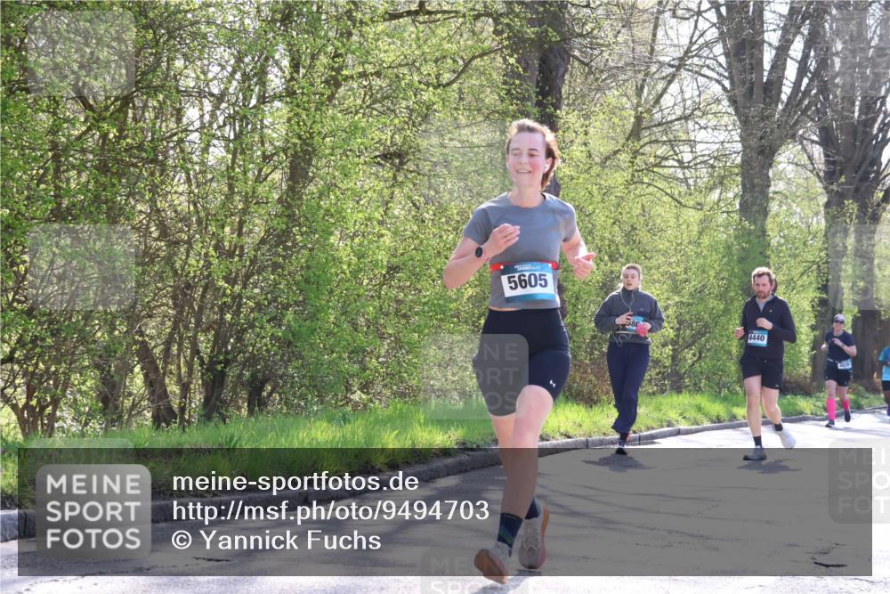 12.04.2026 - 45. Internationalen Wilhelmsburger Insellauf Yannick Fuchs http://msf.ph/oto/9494703 12.04.2026 10:49:29 Laufen 5605, 580, 4440 meine-sportfotos.de