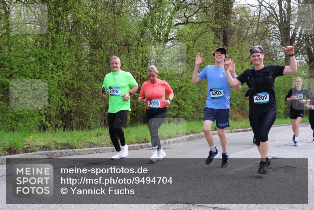 12.04.2026 - 45. Internationalen Wilhelmsburger Insellauf Yannick Fuchs http://msf.ph/oto/9494704 12.04.2026 13:04:36 Laufen 2018, 2019, 4203, 4202, 130 meine-sportfotos.de
