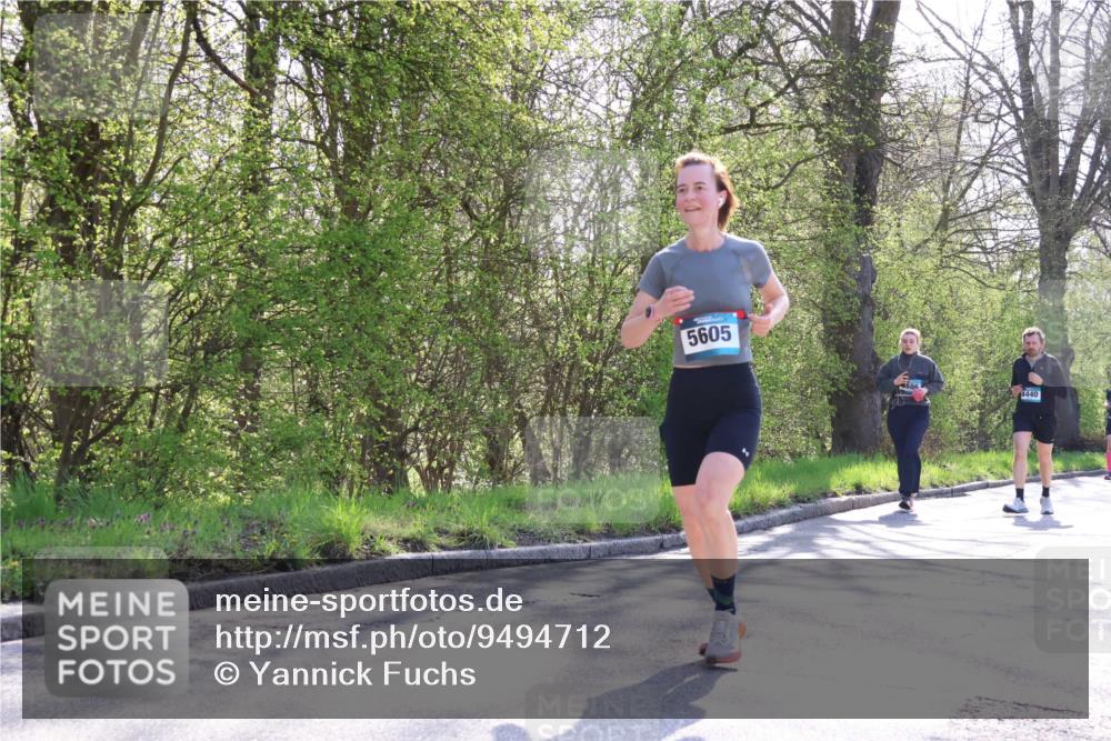 12.04.2026 - 45. Internationalen Wilhelmsburger Insellauf Yannick Fuchs http://msf.ph/oto/9494712 12.04.2026 10:49:29 Laufen 5605, 686, 4440 meine-sportfotos.de