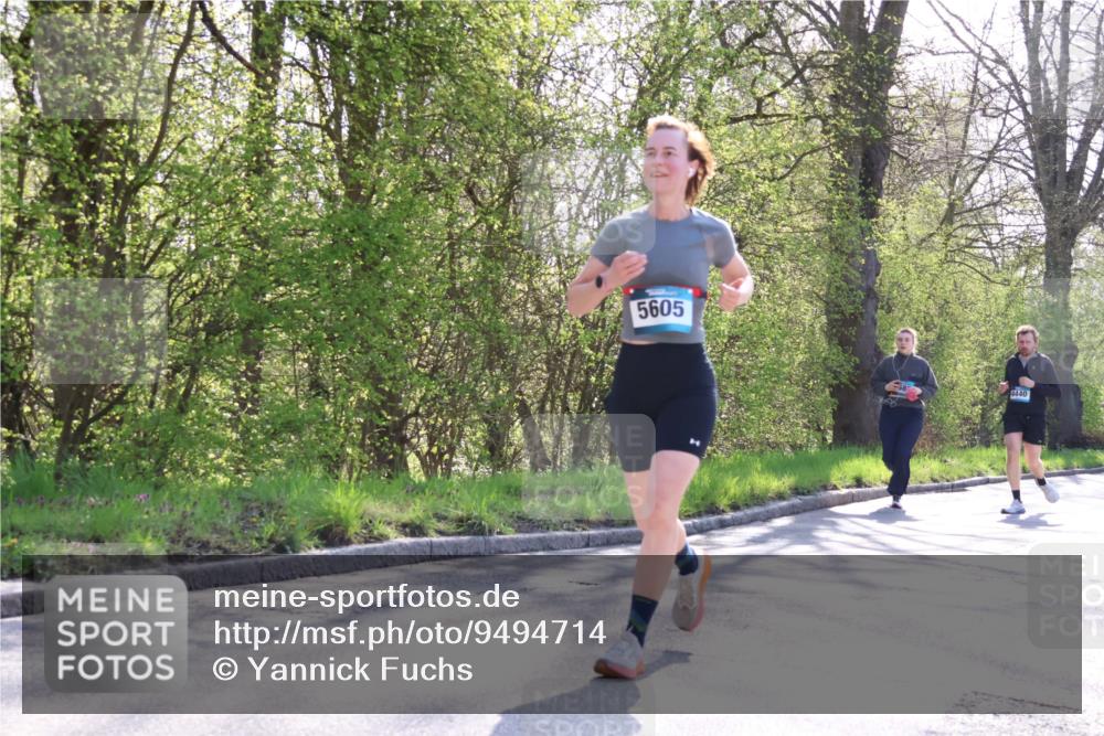 12.04.2026 - 45. Internationalen Wilhelmsburger Insellauf Yannick Fuchs http://msf.ph/oto/9494714 12.04.2026 10:49:30 Laufen 5605, 4440 meine-sportfotos.de