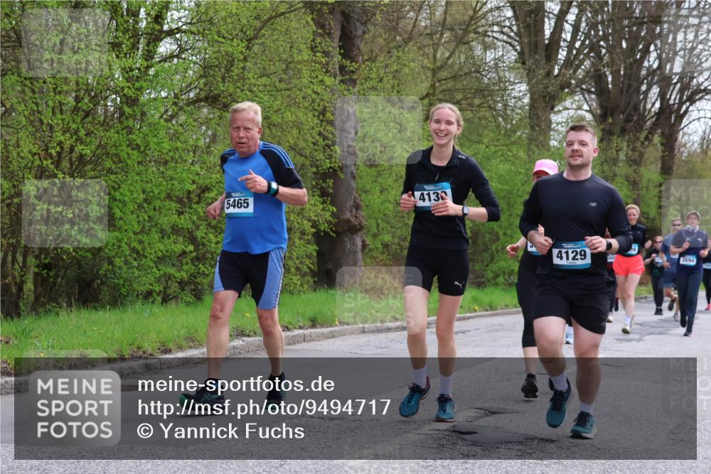 12.04.2026 - 45. Internationalen Wilhelmsburger Insellauf Yannick Fuchs http://msf.ph/oto/9494717 12.04.2026 13:04:38 Laufen 5465, 4130, 4129, 3694 meine-sportfotos.de