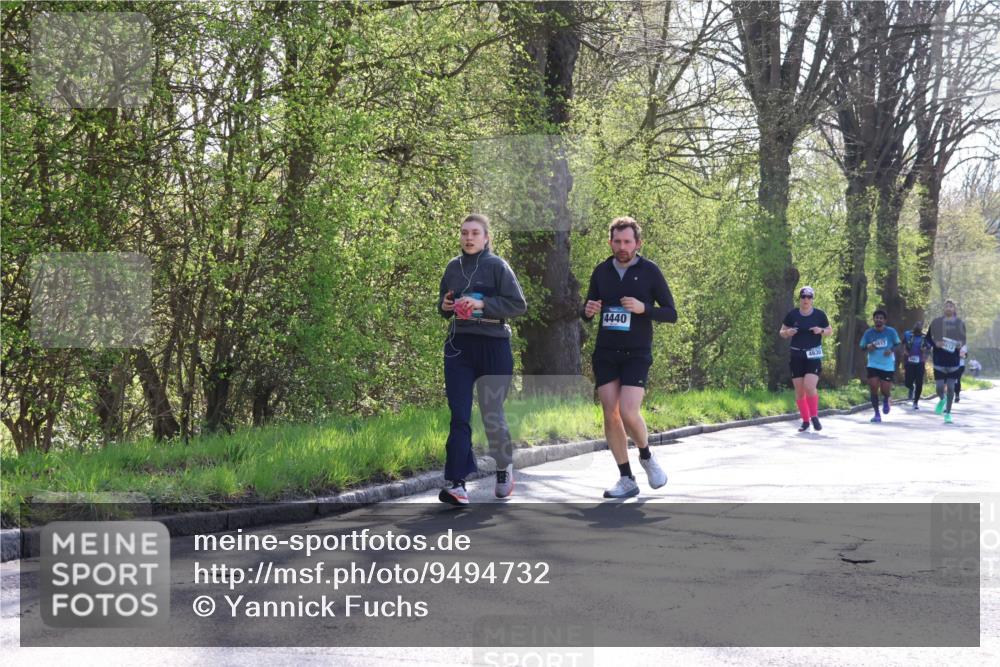 12.04.2026 - 45. Internationalen Wilhelmsburger Insellauf Yannick Fuchs http://msf.ph/oto/9494732 12.04.2026 10:49:31 Laufen 4440, 4630 meine-sportfotos.de