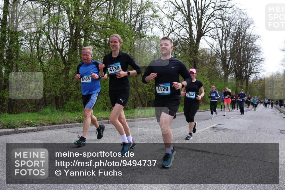 12.04.2026 - 45. Internationalen Wilhelmsburger Insellauf Yannick Fuchs http://msf.ph/oto/9494737 12.04.2026 13:04:40 Laufen 5465, 4130, 4129, 3604, 3846 meine-sportfotos.de