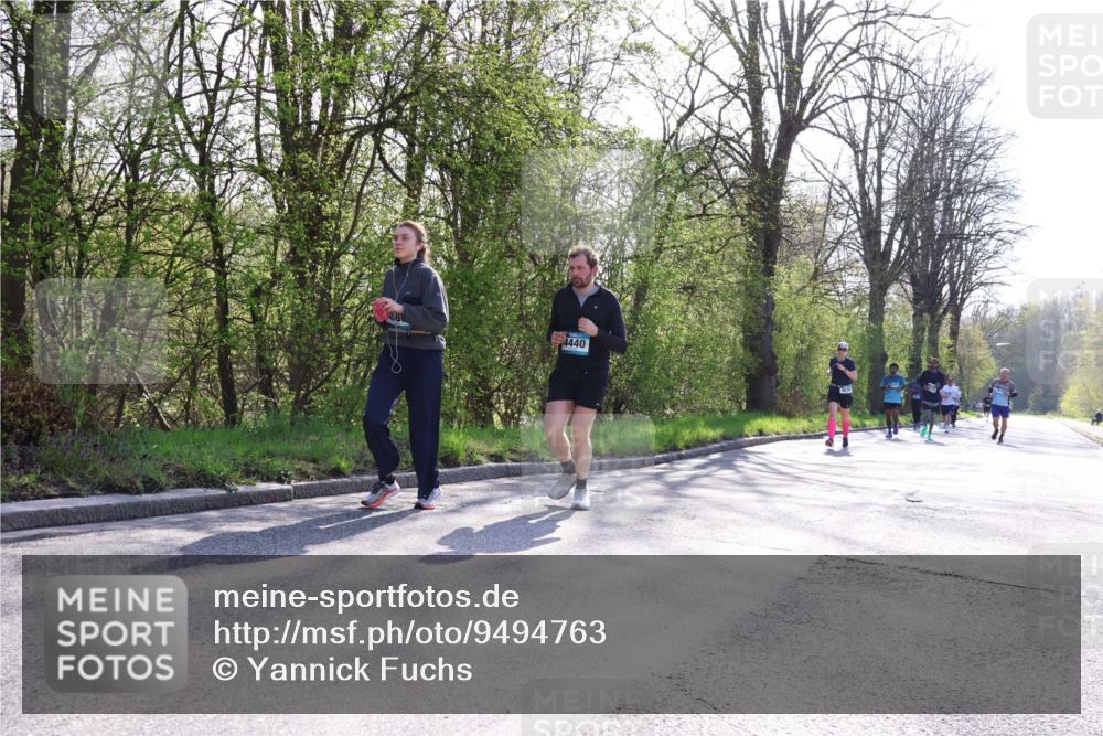12.04.2026 - 45. Internationalen Wilhelmsburger Insellauf Yannick Fuchs http://msf.ph/oto/9494763 12.04.2026 10:49:34 Laufen 4440 meine-sportfotos.de