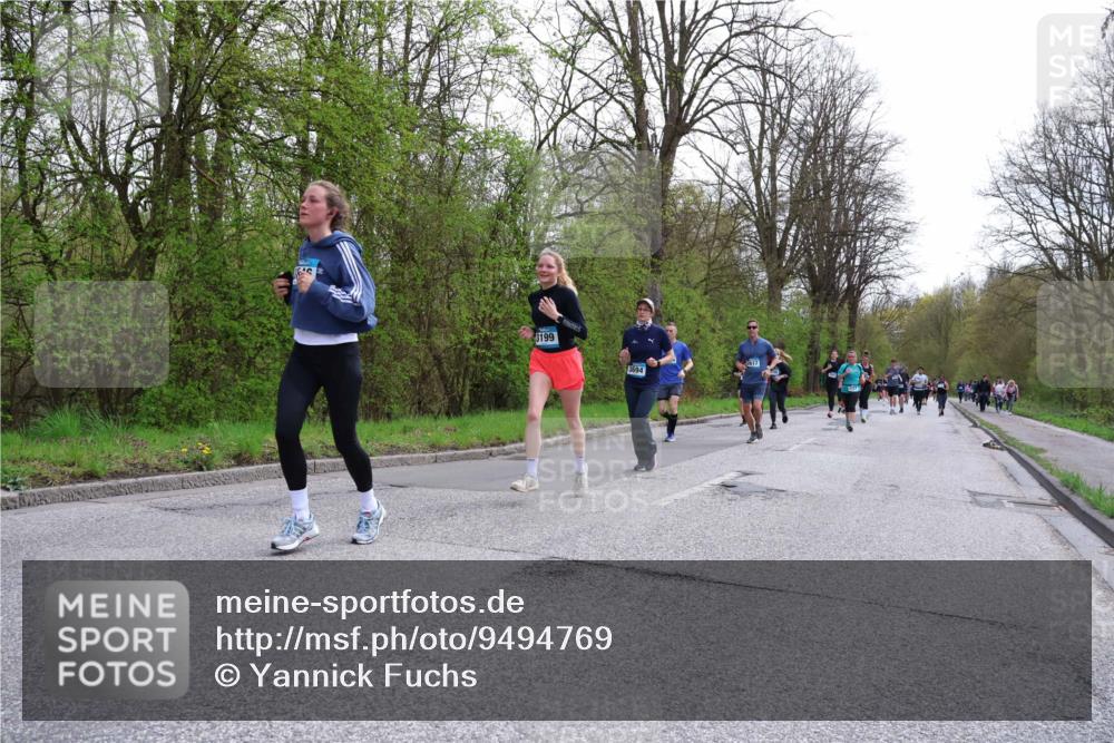 12.04.2026 - 45. Internationalen Wilhelmsburger Insellauf Yannick Fuchs http://msf.ph/oto/9494769 12.04.2026 13:04:43 Laufen 3199, 3694 meine-sportfotos.de