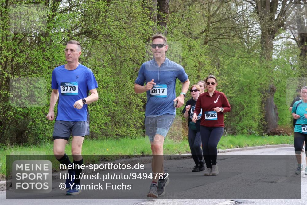12.04.2026 - 45. Internationalen Wilhelmsburger Insellauf Yannick Fuchs http://msf.ph/oto/9494782 12.04.2026 13:04:44 Laufen 3770, 2617, 5602, 47 meine-sportfotos.de
