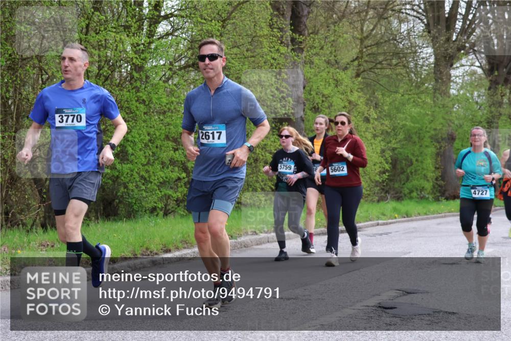 12.04.2026 - 45. Internationalen Wilhelmsburger Insellauf Yannick Fuchs http://msf.ph/oto/9494791 12.04.2026 13:04:45 Laufen 3770, 2617, 5759, 5602, 60, 4727 meine-sportfotos.de