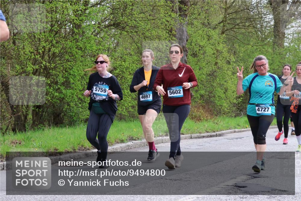 12.04.2026 - 45. Internationalen Wilhelmsburger Insellauf Yannick Fuchs http://msf.ph/oto/9494800 12.04.2026 13:04:46 Laufen 5759, 4697, 5602, 2014, 4727, 90, 388 meine-sportfotos.de