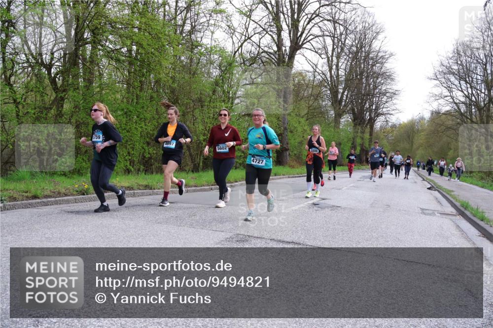 12.04.2026 - 45. Internationalen Wilhelmsburger Insellauf Yannick Fuchs http://msf.ph/oto/9494821 12.04.2026 13:04:48 Laufen 5759, 4697, 5602, 4727, 3886 meine-sportfotos.de