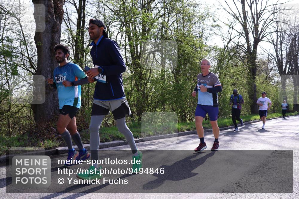 12.04.2026 - 45. Internationalen Wilhelmsburger Insellauf Yannick Fuchs http://msf.ph/oto/9494846 12.04.2026 10:49:42 Laufen 4613, 012, 1463, 4759 meine-sportfotos.de