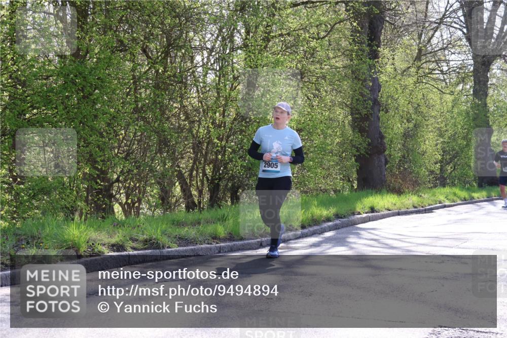 12.04.2026 - 45. Internationalen Wilhelmsburger Insellauf Yannick Fuchs http://msf.ph/oto/9494894 12.04.2026 10:49:47 Laufen 2905 meine-sportfotos.de