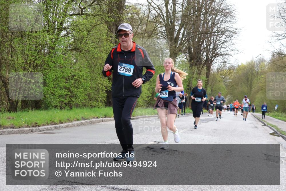 12.04.2026 - 45. Internationalen Wilhelmsburger Insellauf Yannick Fuchs http://msf.ph/oto/9494924 12.04.2026 13:04:59 Laufen 2759, 3248, 2517 meine-sportfotos.de