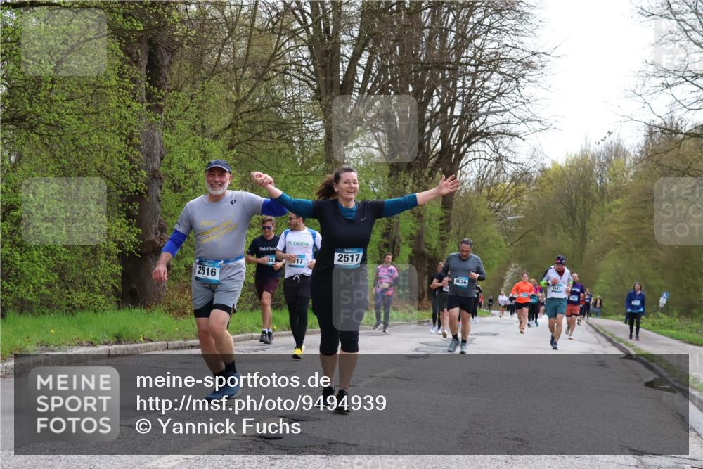 12.04.2026 - 45. Internationalen Wilhelmsburger Insellauf Yannick Fuchs http://msf.ph/oto/9494939 12.04.2026 13:05:01 Laufen 2017, 2516, 2517, 34, 17, 4626, 5541 meine-sportfotos.de
