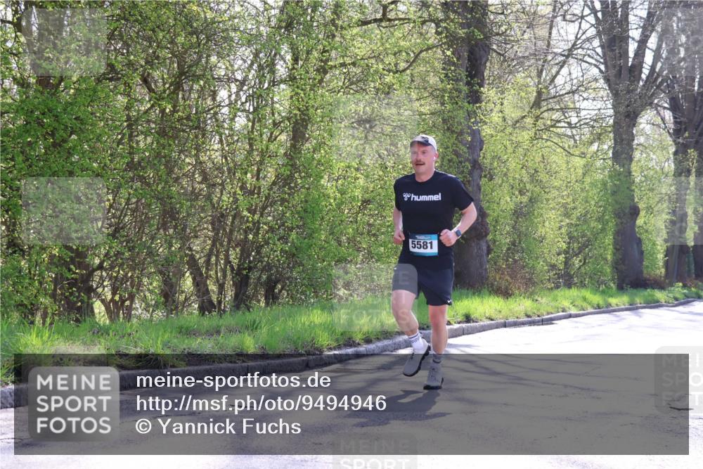12.04.2026 - 45. Internationalen Wilhelmsburger Insellauf Yannick Fuchs http://msf.ph/oto/9494946 12.04.2026 10:49:52 Laufen 5581 meine-sportfotos.de