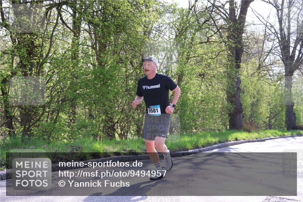 12.04.2026 - 45. Internationalen Wilhelmsburger Insellauf Yannick Fuchs http://msf.ph/oto/9494957 12.04.2026 10:49:53 Laufen 5581 meine-sportfotos.de