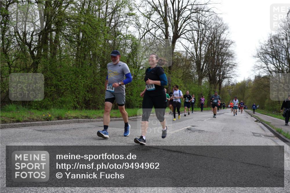 12.04.2026 - 45. Internationalen Wilhelmsburger Insellauf Yannick Fuchs http://msf.ph/oto/9494962 12.04.2026 13:05:03 Laufen 2516, 2517 meine-sportfotos.de