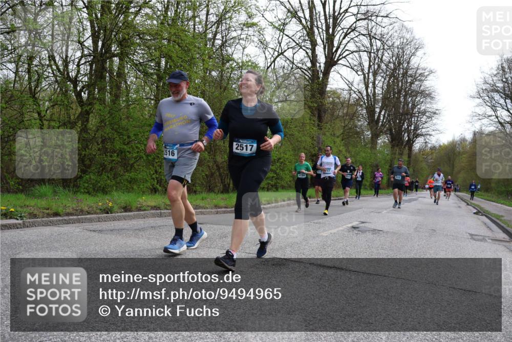 12.04.2026 - 45. Internationalen Wilhelmsburger Insellauf Yannick Fuchs http://msf.ph/oto/9494965 12.04.2026 13:05:03 Laufen 2017, 2516, 2517, 17, 4194 meine-sportfotos.de