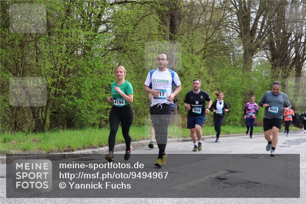 12.04.2026 - 45. Internationalen Wilhelmsburger Insellauf Yannick Fuchs http://msf.ph/oto/9494967 12.04.2026 13:05:04 Laufen 4194, 17, 4626, 4948, 4315, 2610, 3272 meine-sportfotos.de