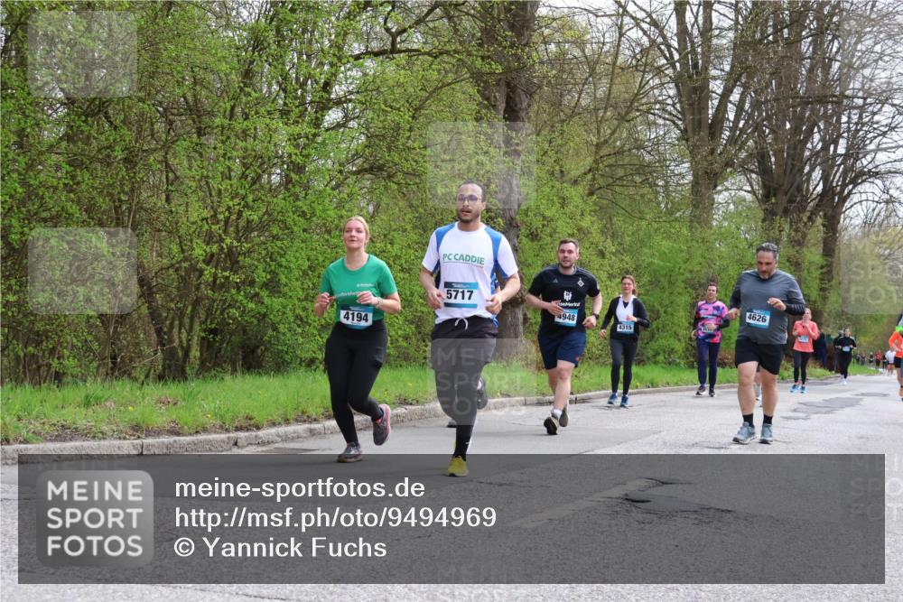 12.04.2026 - 45. Internationalen Wilhelmsburger Insellauf Yannick Fuchs http://msf.ph/oto/9494969 12.04.2026 13:05:04 Laufen 4194, 5717, 4948, 4315, 4626 meine-sportfotos.de