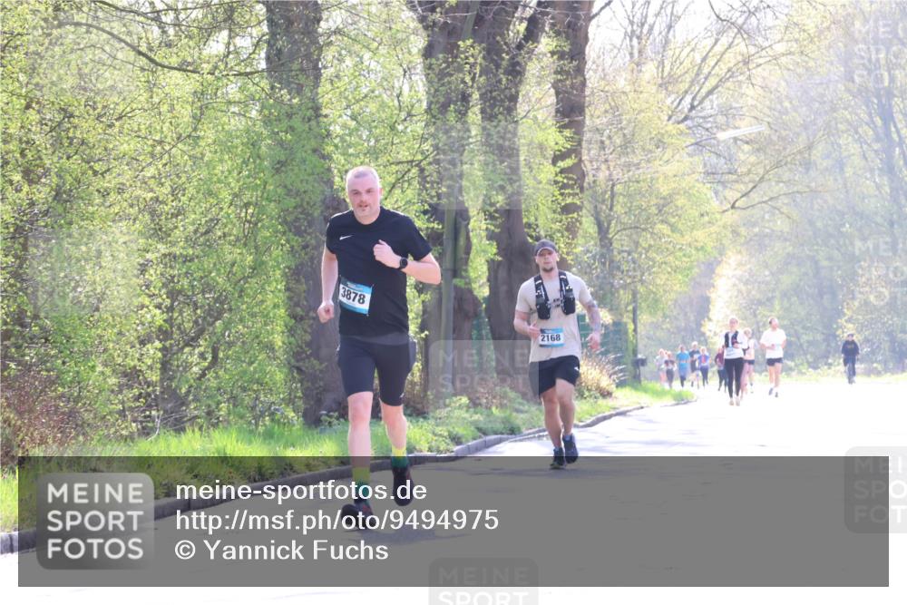 12.04.2026 - 45. Internationalen Wilhelmsburger Insellauf Yannick Fuchs http://msf.ph/oto/9494975 12.04.2026 10:49:56 Laufen 3878, 2168 meine-sportfotos.de