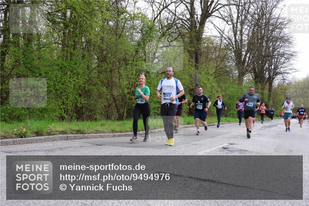 12.04.2026 - 45. Internationalen Wilhelmsburger Insellauf Yannick Fuchs http://msf.ph/oto/9494976 12.04.2026 13:05:05 Laufen 4194, 5717, 4626, 4315, 4948 meine-sportfotos.de