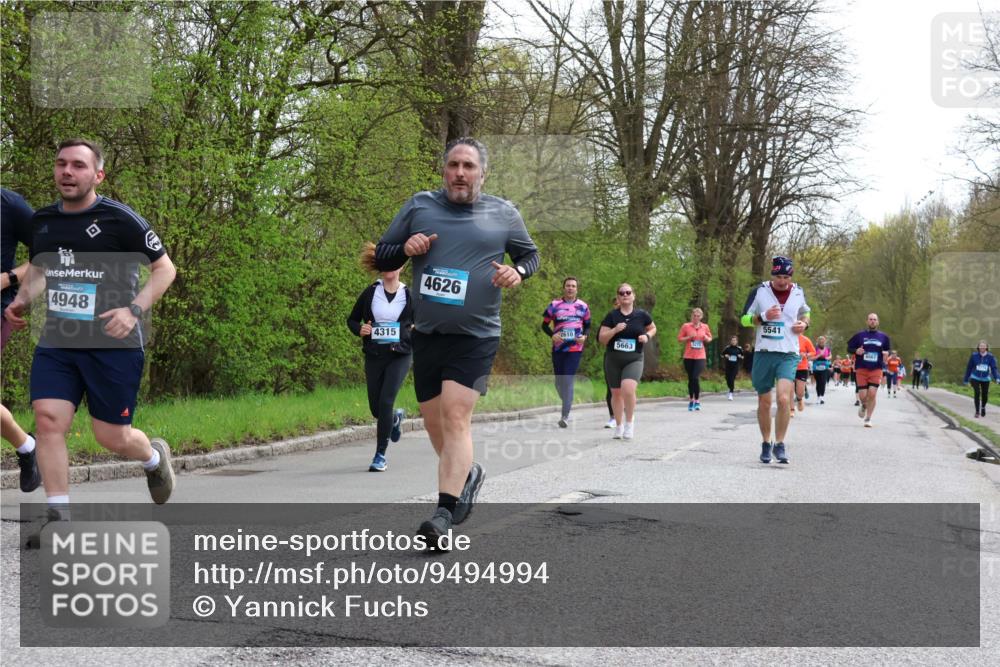 12.04.2026 - 45. Internationalen Wilhelmsburger Insellauf Yannick Fuchs http://msf.ph/oto/9494994 12.04.2026 13:05:07 Laufen 4948, 4315, 4626, 2610, 5663, 5541 meine-sportfotos.de