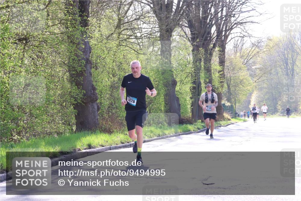 12.04.2026 - 45. Internationalen Wilhelmsburger Insellauf Yannick Fuchs http://msf.ph/oto/9494995 12.04.2026 10:49:58 Laufen 3878, 2168 meine-sportfotos.de