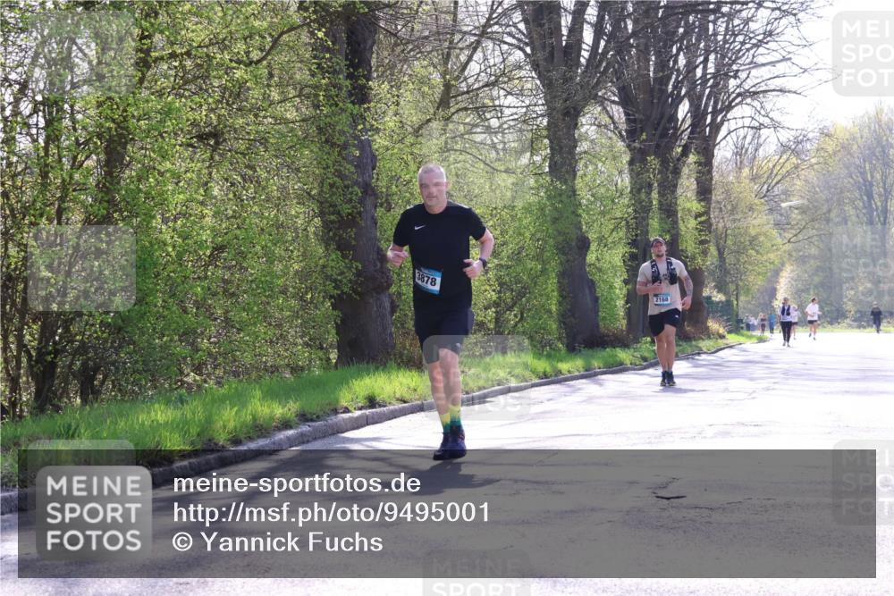 12.04.2026 - 45. Internationalen Wilhelmsburger Insellauf Yannick Fuchs http://msf.ph/oto/9495001 12.04.2026 10:49:59 Laufen 3878, 2168 meine-sportfotos.de