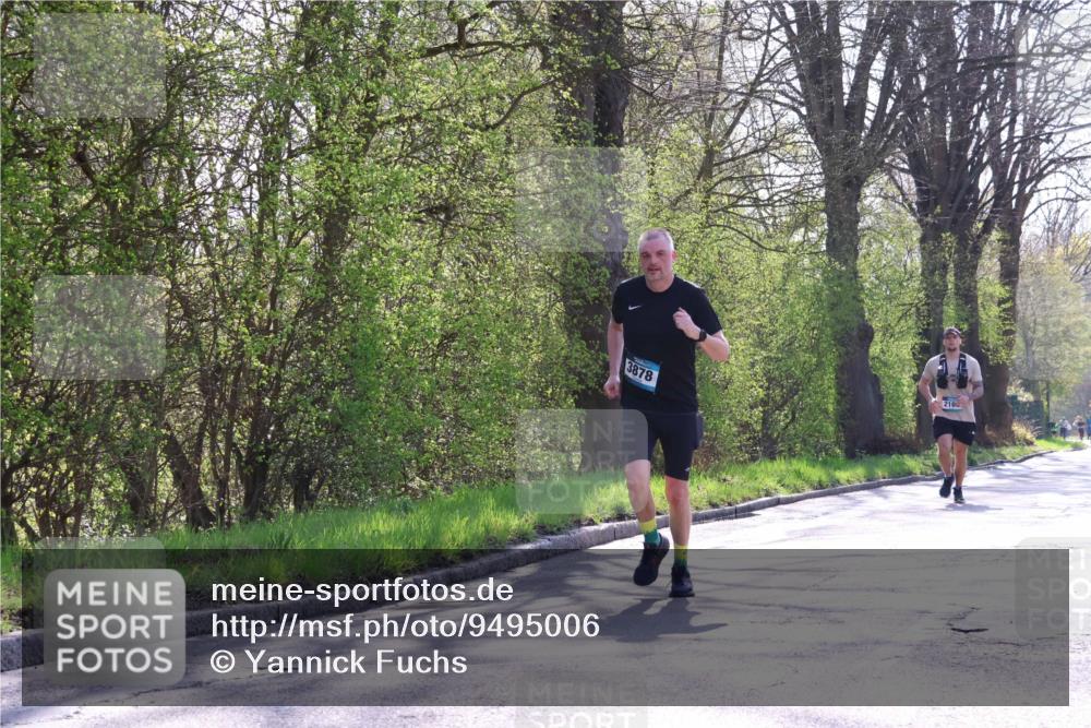 12.04.2026 - 45. Internationalen Wilhelmsburger Insellauf Yannick Fuchs http://msf.ph/oto/9495006 12.04.2026 10:49:59 Laufen 3878, 216 meine-sportfotos.de