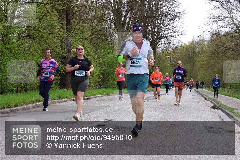 12.04.2026 - 45. Internationalen Wilhelmsburger Insellauf Yannick Fuchs http://msf.ph/oto/9495010 12.04.2026 13:05:09 Laufen 2610, 5663, 3272, 5541, 4868, 5849, 4867, 2774 meine-sportfotos.de