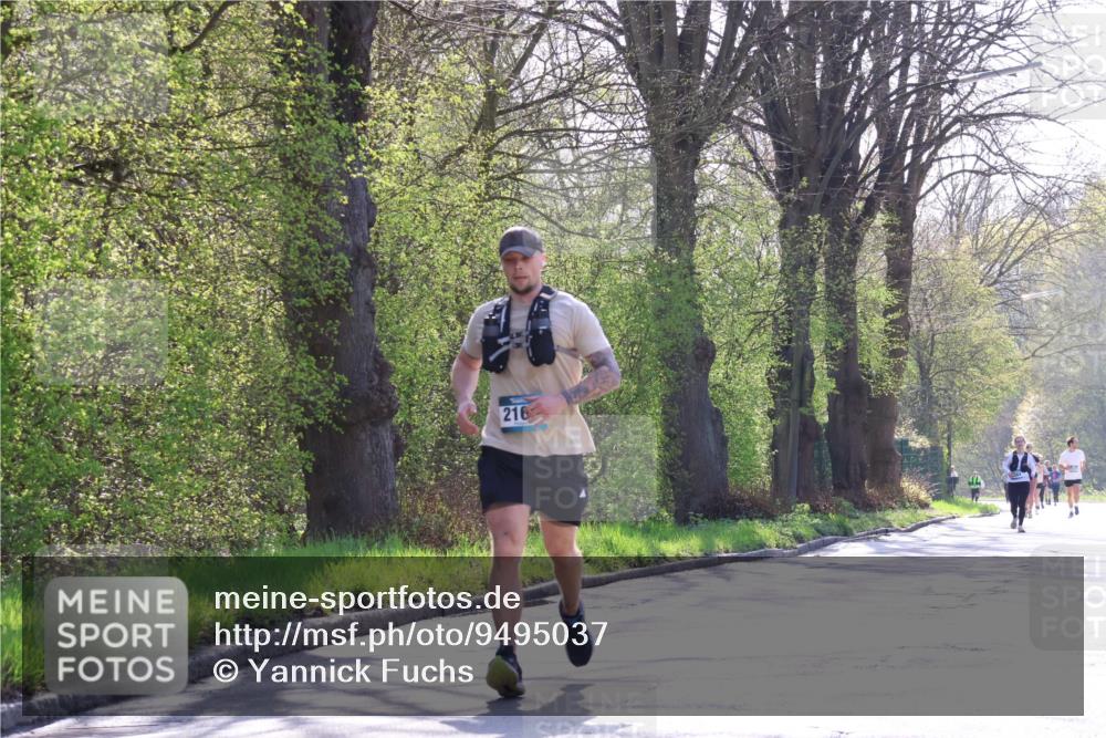 12.04.2026 - 45. Internationalen Wilhelmsburger Insellauf Yannick Fuchs http://msf.ph/oto/9495037 12.04.2026 10:50:03 Laufen 216 meine-sportfotos.de