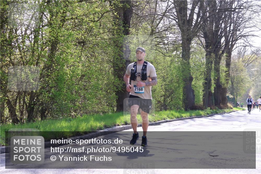 12.04.2026 - 45. Internationalen Wilhelmsburger Insellauf Yannick Fuchs http://msf.ph/oto/9495045 12.04.2026 10:50:03 Laufen 2168 meine-sportfotos.de