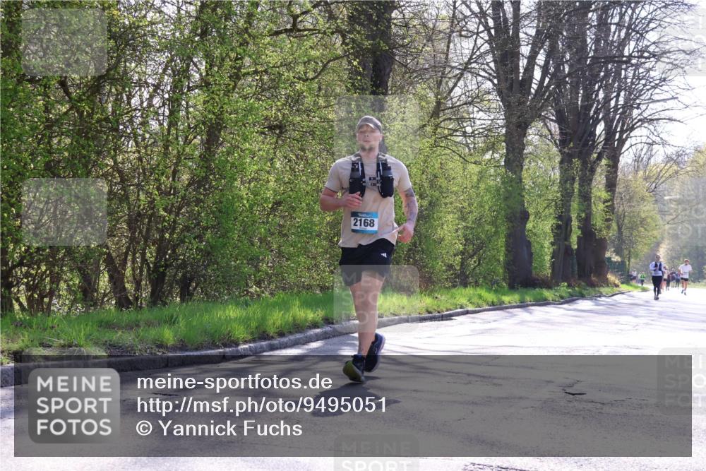 12.04.2026 - 45. Internationalen Wilhelmsburger Insellauf Yannick Fuchs http://msf.ph/oto/9495051 12.04.2026 10:50:04 Laufen 2168 meine-sportfotos.de