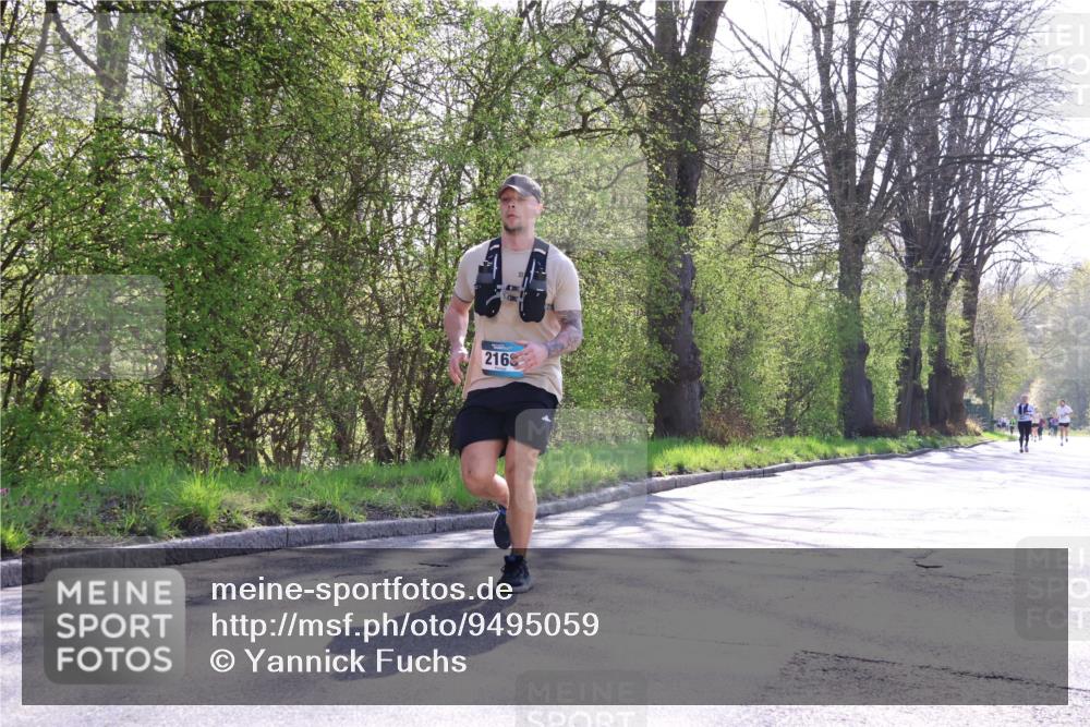12.04.2026 - 45. Internationalen Wilhelmsburger Insellauf Yannick Fuchs http://msf.ph/oto/9495059 12.04.2026 10:50:05 Laufen 2168 meine-sportfotos.de