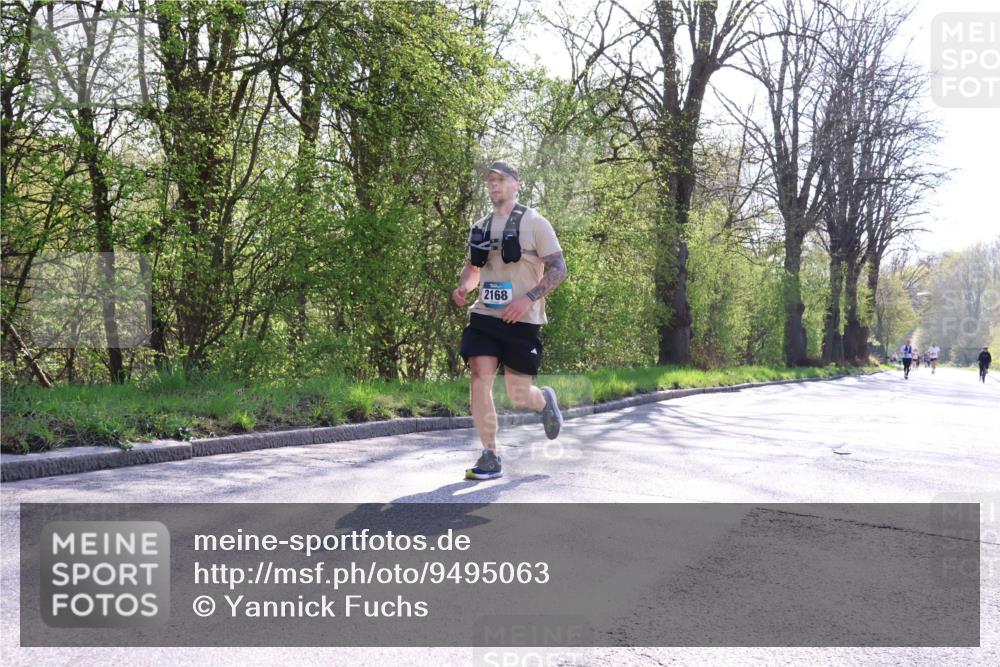 12.04.2026 - 45. Internationalen Wilhelmsburger Insellauf Yannick Fuchs http://msf.ph/oto/9495063 12.04.2026 10:50:05 Laufen 2168 meine-sportfotos.de