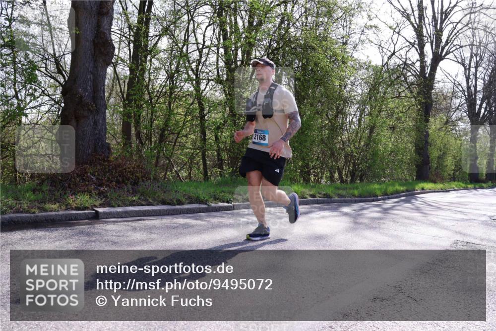 12.04.2026 - 45. Internationalen Wilhelmsburger Insellauf Yannick Fuchs http://msf.ph/oto/9495072 12.04.2026 10:50:06 Laufen 2168 meine-sportfotos.de