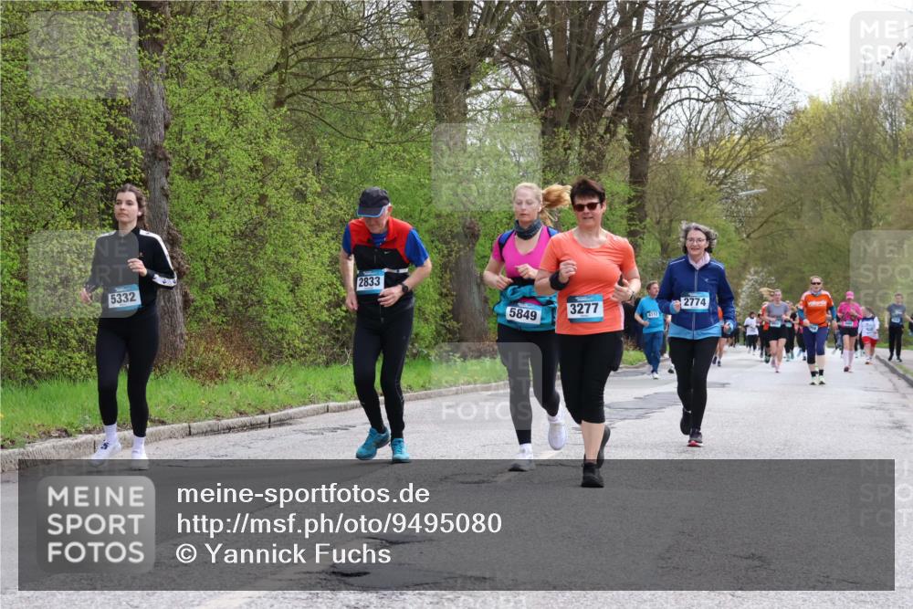 12.04.2026 - 45. Internationalen Wilhelmsburger Insellauf Yannick Fuchs http://msf.ph/oto/9495080 12.04.2026 13:05:17 Laufen 2833, 5332, 5849, 3277, 2774 meine-sportfotos.de