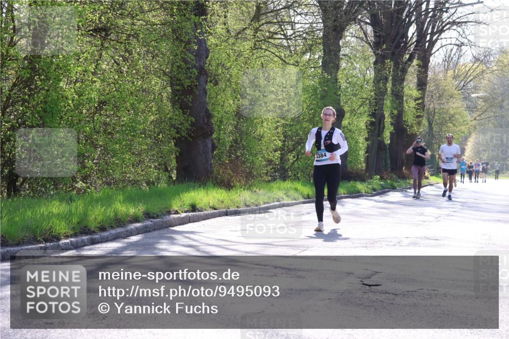 12.04.2026 - 45. Internationalen Wilhelmsburger Insellauf Yannick Fuchs http://msf.ph/oto/9495093 12.04.2026 10:50:16 Laufen 3384, 5537 meine-sportfotos.de