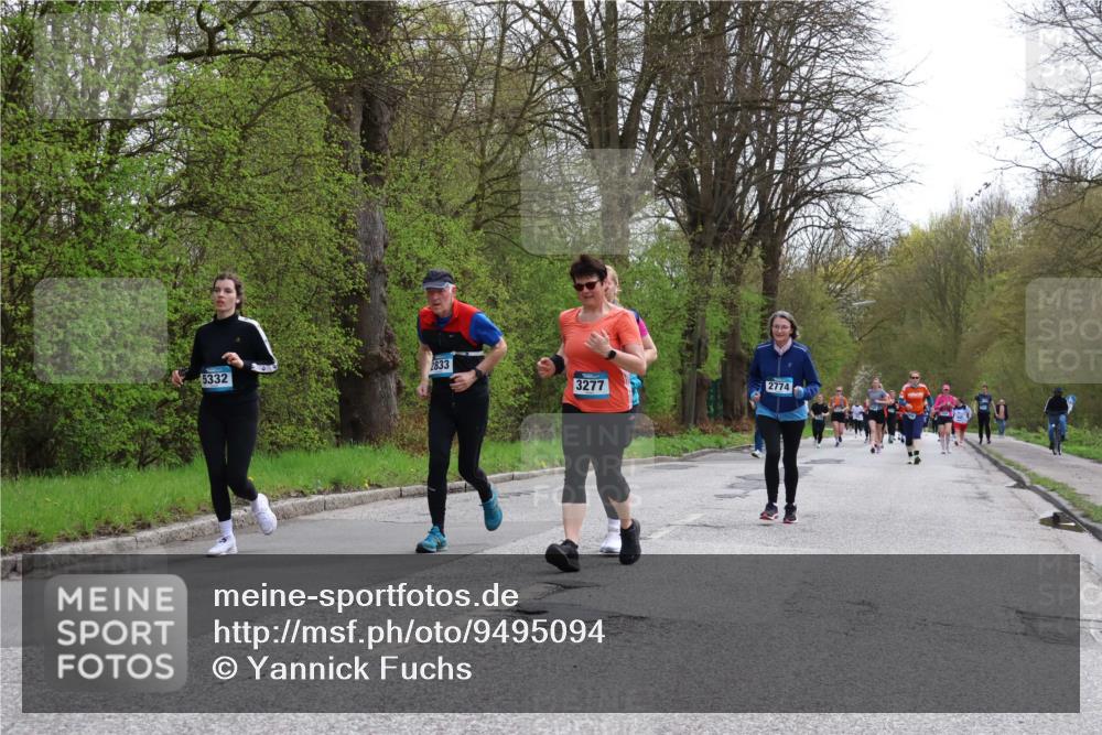 12.04.2026 - 45. Internationalen Wilhelmsburger Insellauf Yannick Fuchs http://msf.ph/oto/9495094 12.04.2026 13:05:18 Laufen 2833, 5332, 3277, 2774 meine-sportfotos.de