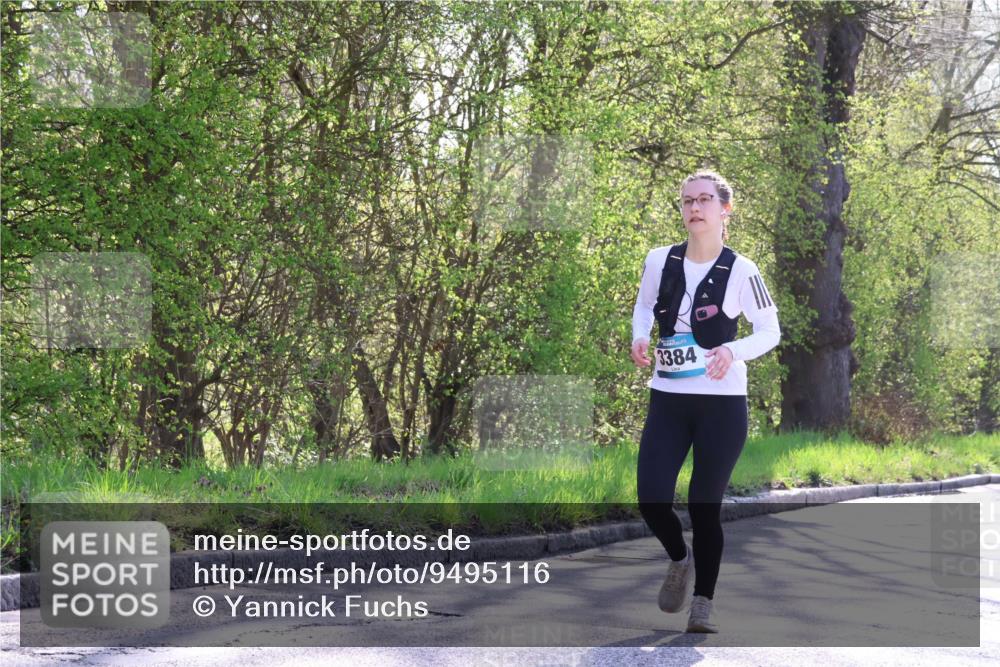 12.04.2026 - 45. Internationalen Wilhelmsburger Insellauf Yannick Fuchs http://msf.ph/oto/9495116 12.04.2026 10:50:19 Laufen 3384 meine-sportfotos.de
