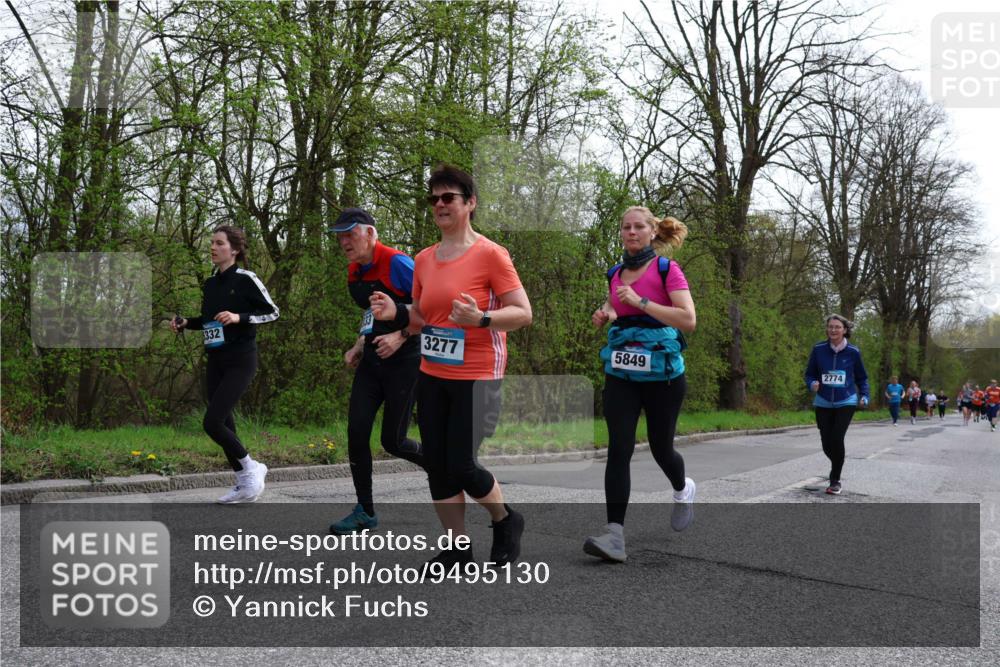 12.04.2026 - 45. Internationalen Wilhelmsburger Insellauf Yannick Fuchs http://msf.ph/oto/9495130 12.04.2026 13:05:20 Laufen 332, 3277, 5849, 2774 meine-sportfotos.de