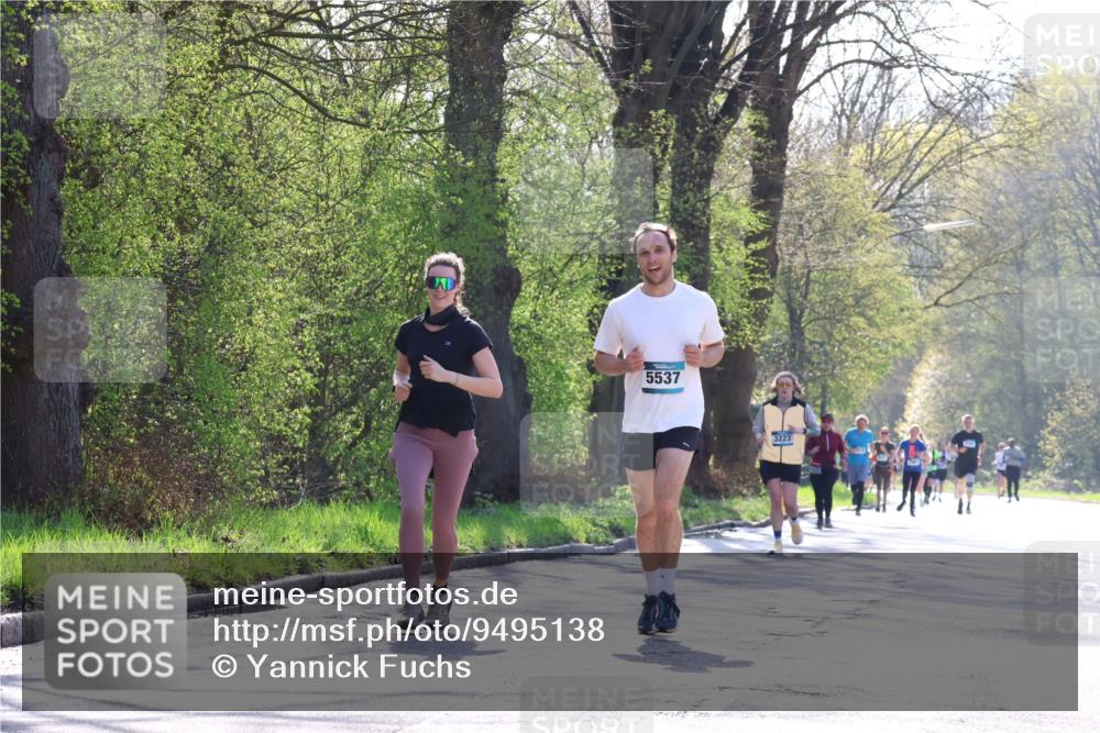 12.04.2026 - 45. Internationalen Wilhelmsburger Insellauf Yannick Fuchs http://msf.ph/oto/9495138 12.04.2026 10:50:22 Laufen 7, 5537, 3223 meine-sportfotos.de