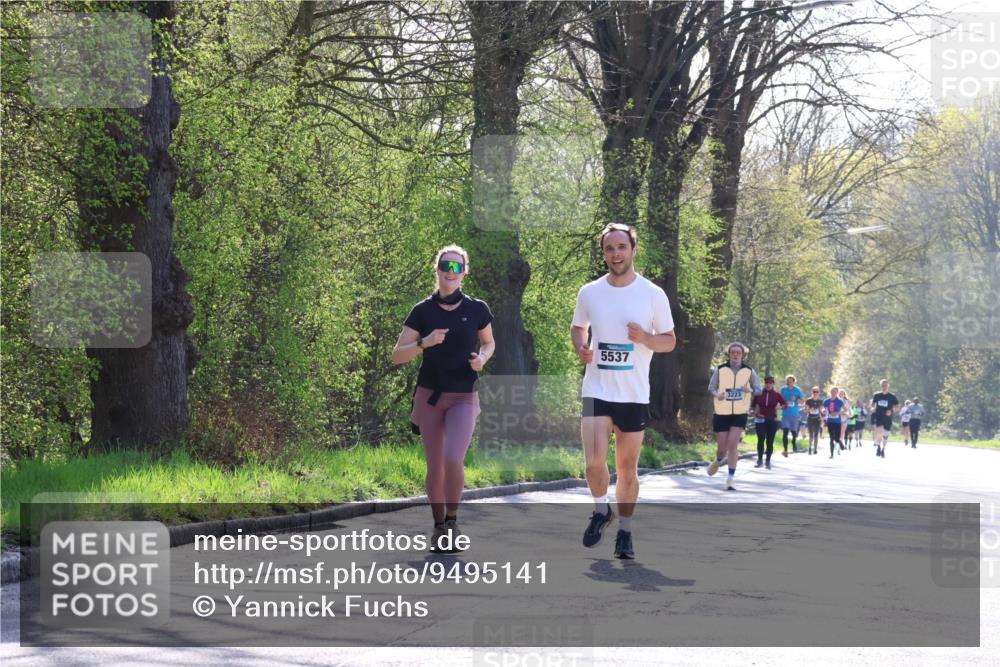 12.04.2026 - 45. Internationalen Wilhelmsburger Insellauf Yannick Fuchs http://msf.ph/oto/9495141 12.04.2026 10:50:22 Laufen 5537, 3223 meine-sportfotos.de