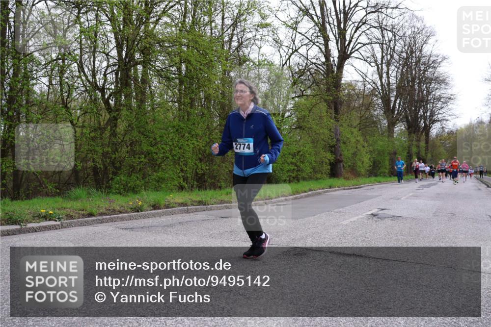12.04.2026 - 45. Internationalen Wilhelmsburger Insellauf Yannick Fuchs http://msf.ph/oto/9495142 12.04.2026 13:05:22 Laufen 2774 meine-sportfotos.de