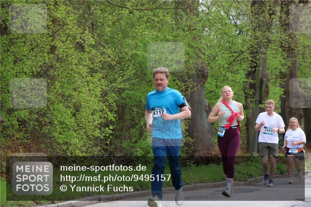 12.04.2026 - 45. Internationalen Wilhelmsburger Insellauf Yannick Fuchs http://msf.ph/oto/9495157 12.04.2026 13:05:25 Laufen 4112, 940, 3453, 1227 meine-sportfotos.de